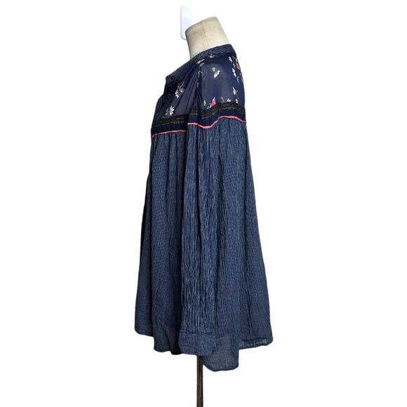 Free People Blue Hearts and Colors Long Sleeves Tunic Blouse size M - Picture 6 of 14